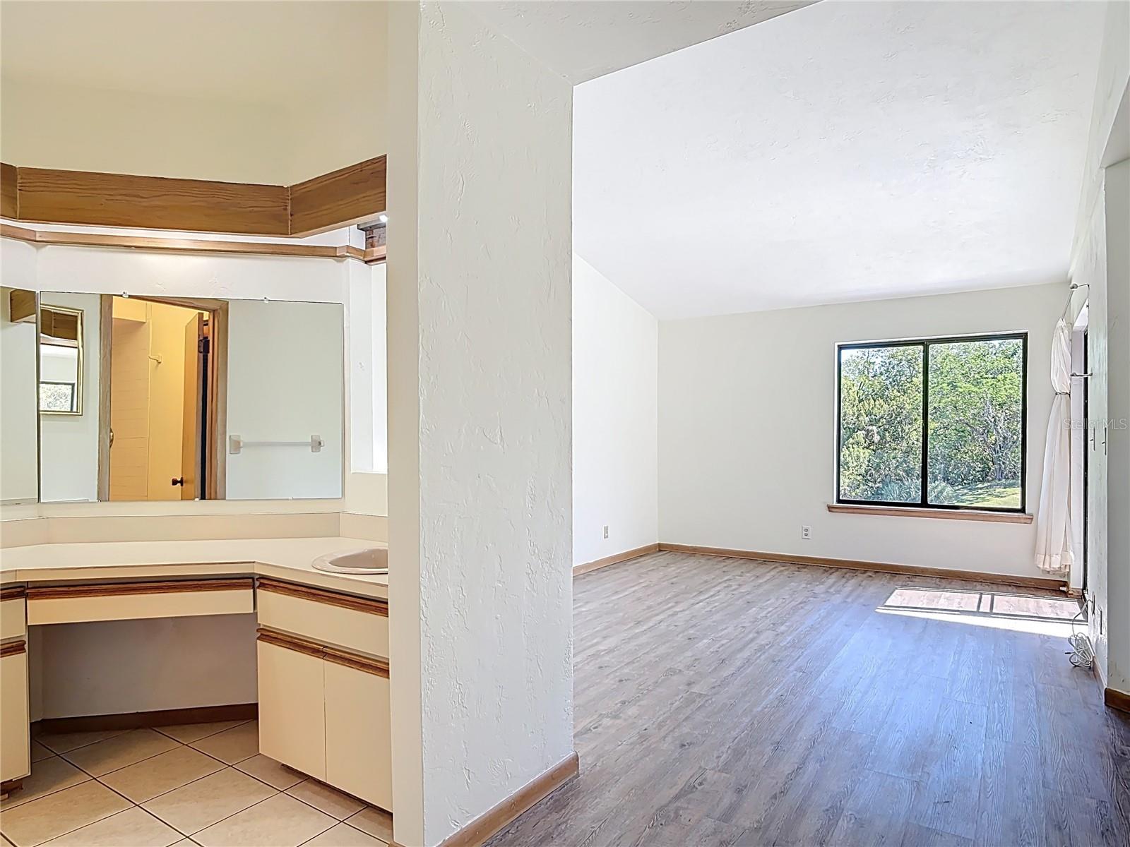 509 LAKE BRIDGE DR, ORMOND BEACH, FL, 32174