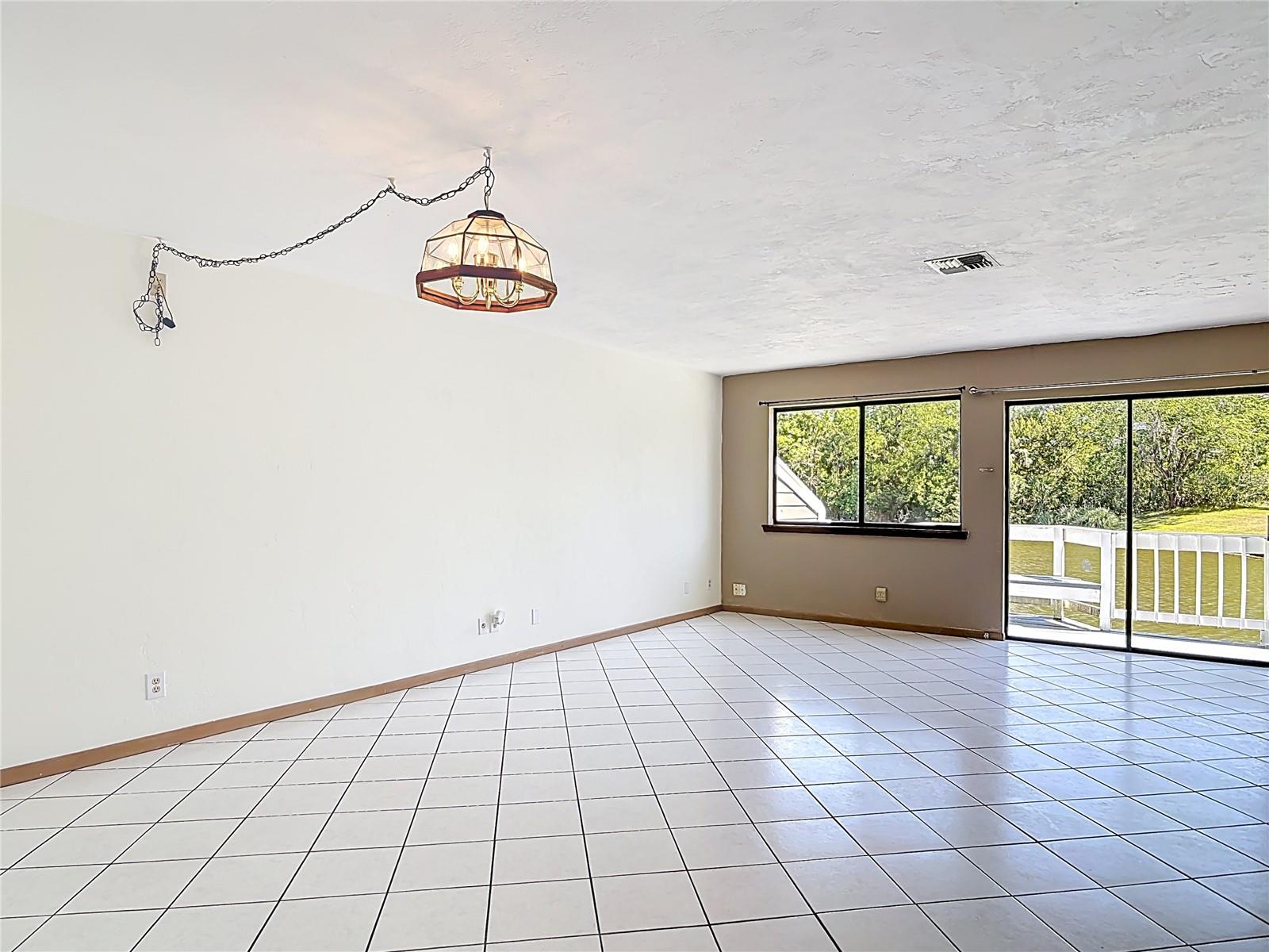 509 LAKE BRIDGE DR, ORMOND BEACH, FL, 32174