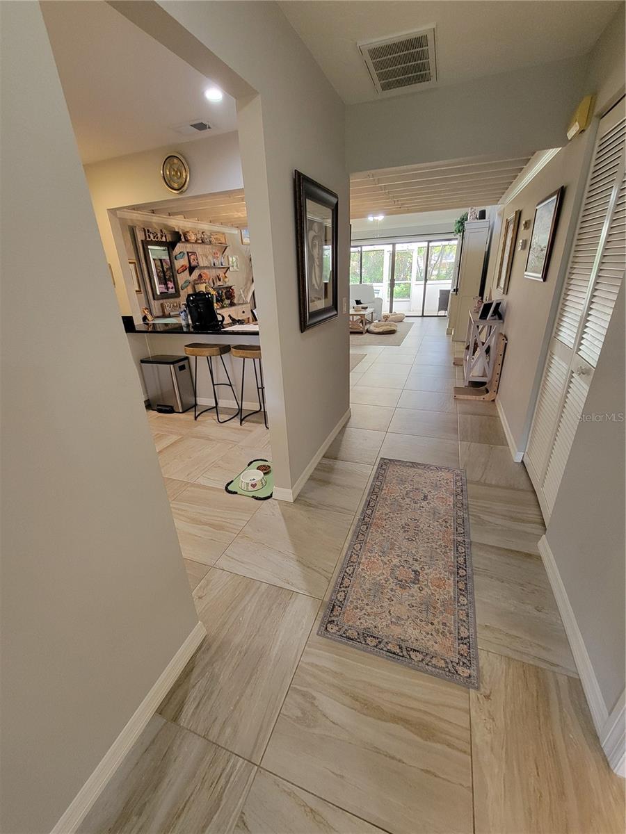 7520 4TH AVE W #1, BRADENTON, FL, 34209