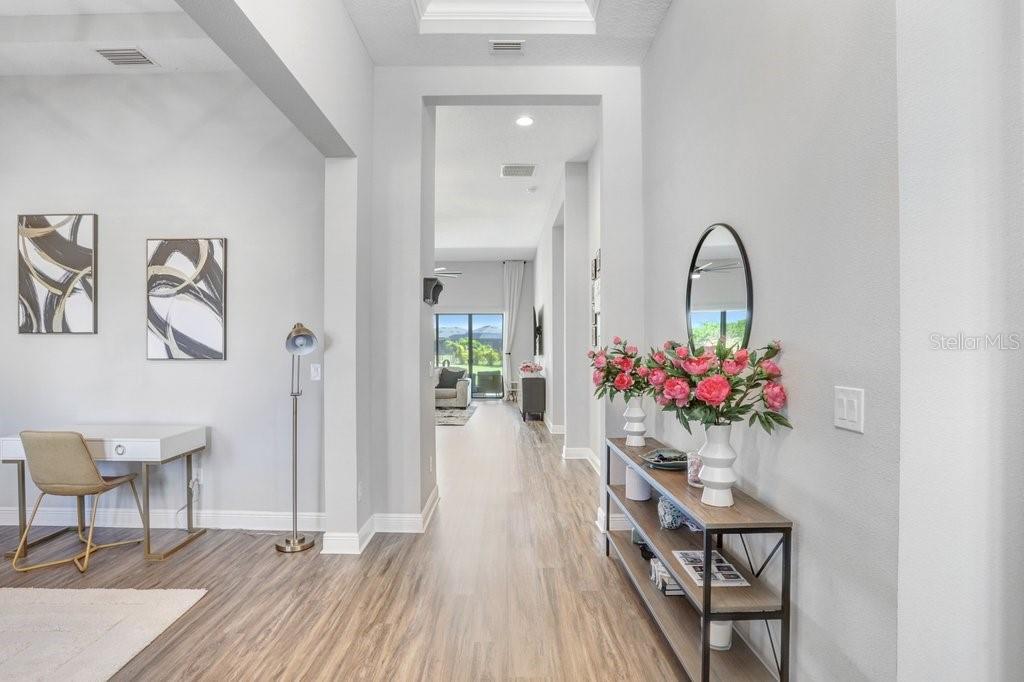 7008 MAINLAND AVE, APOLLO BEACH, FL, 33572