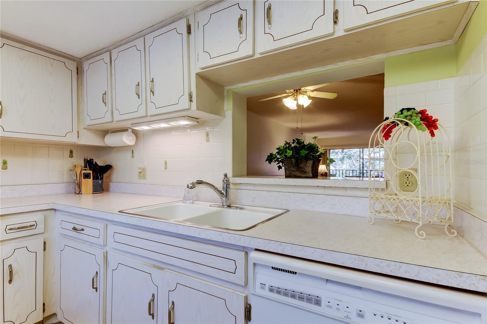 820 VIRGINIA ST #308, DUNEDIN, FL, 34698