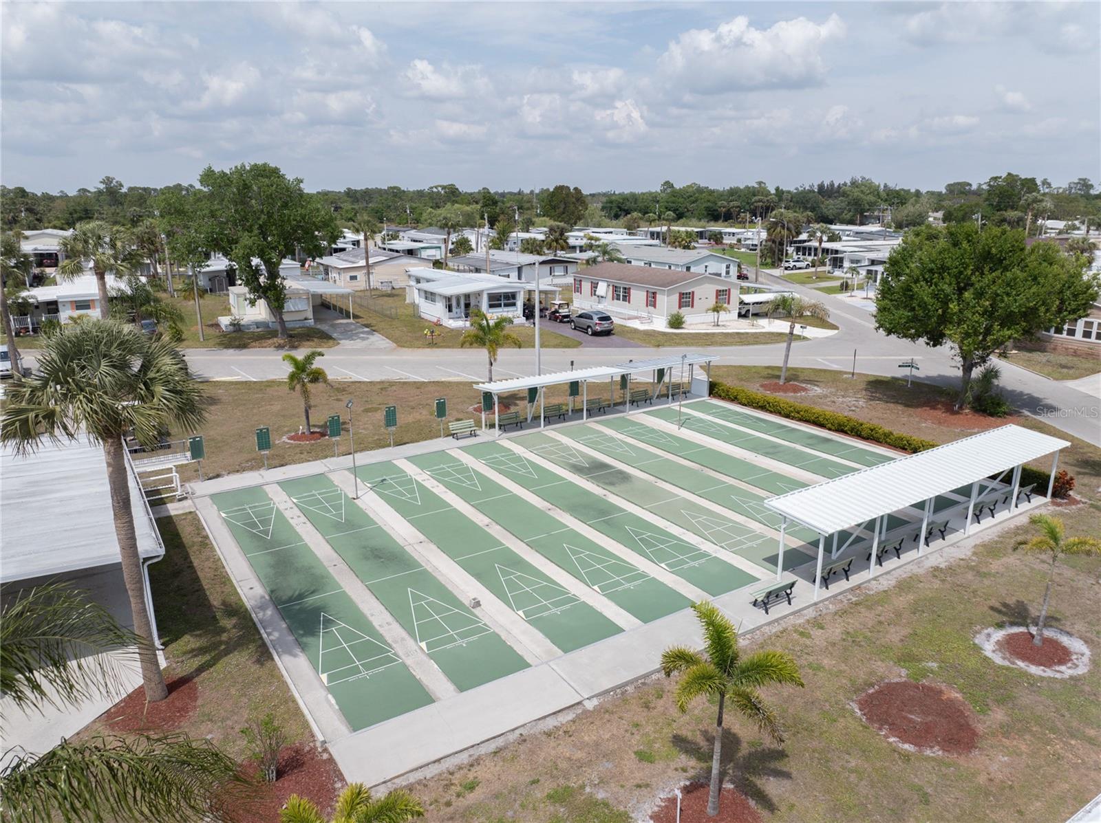 202 HARVEST LN, NORTH FORT MYERS, FL, 33917