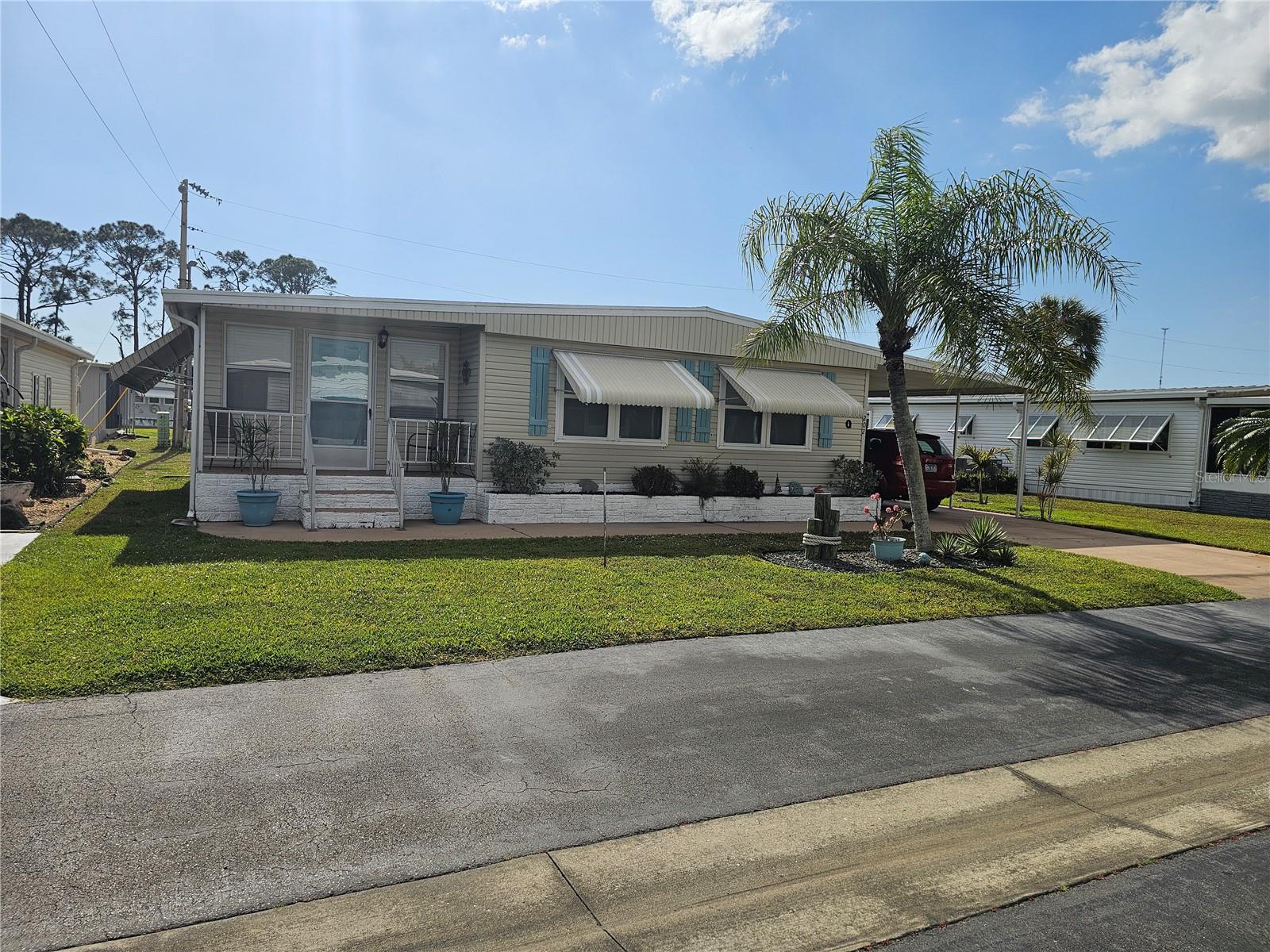 202 HARVEST LN, NORTH FORT MYERS, FL, 33917