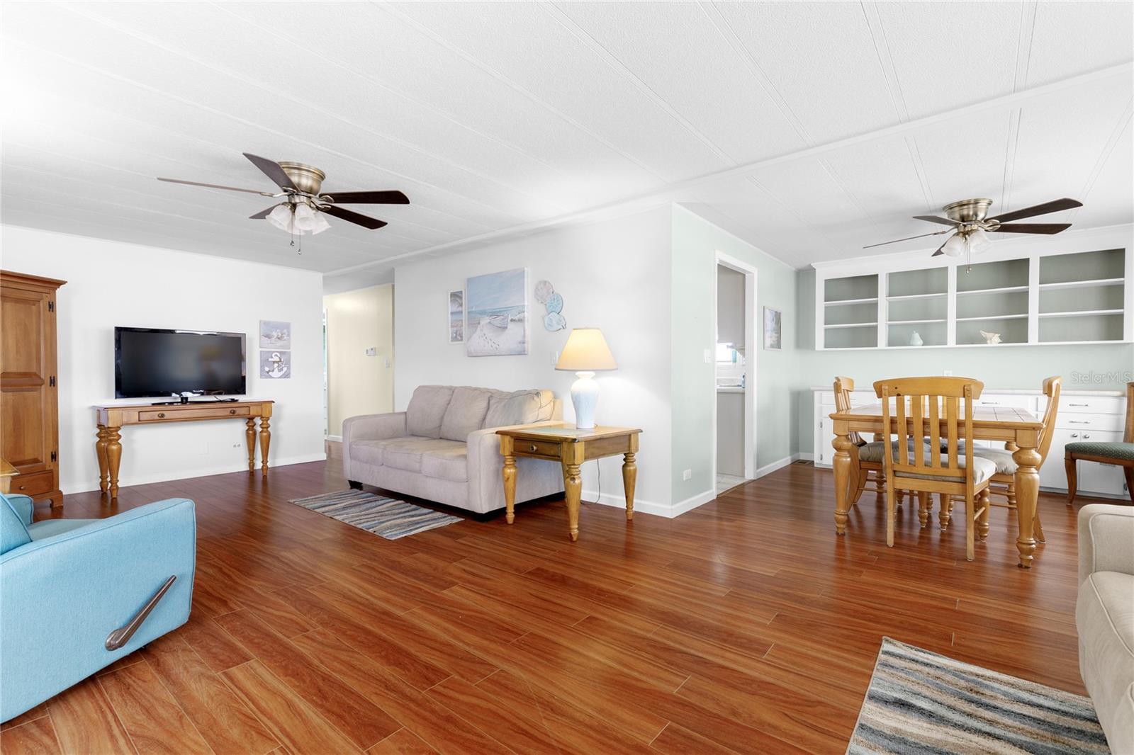 202 HARVEST LN, NORTH FORT MYERS, FL, 33917