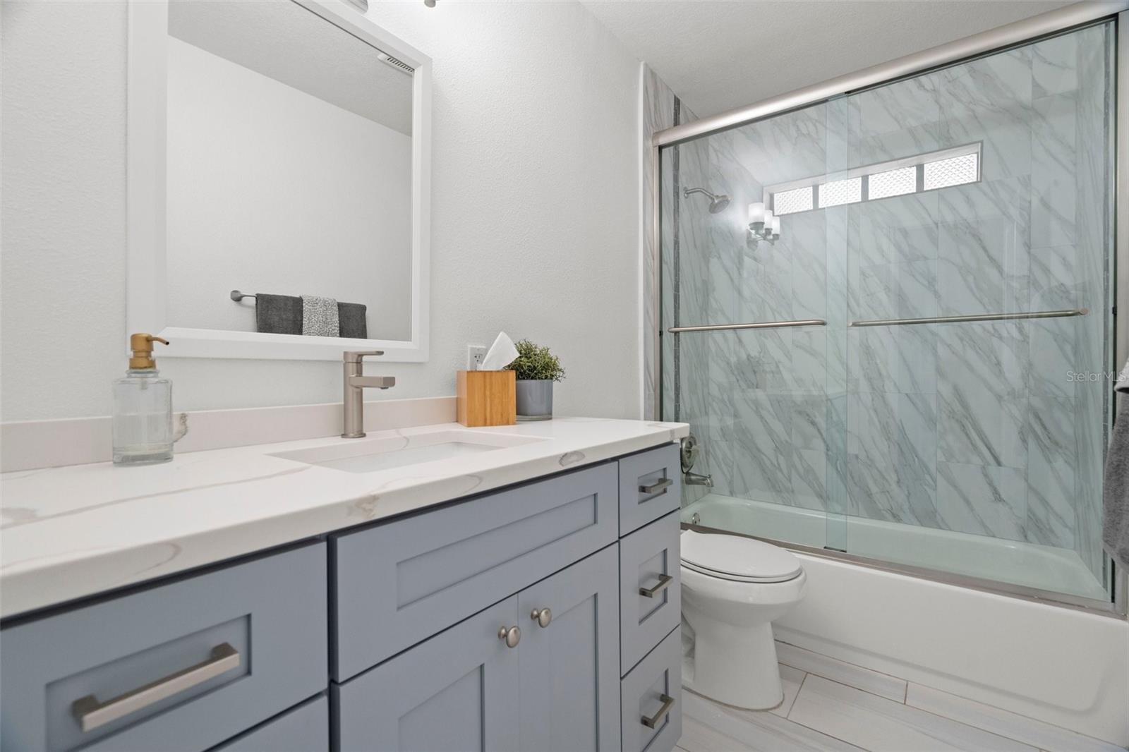 347 PATICA RD NE, ST PETERSBURG, FL, 33702