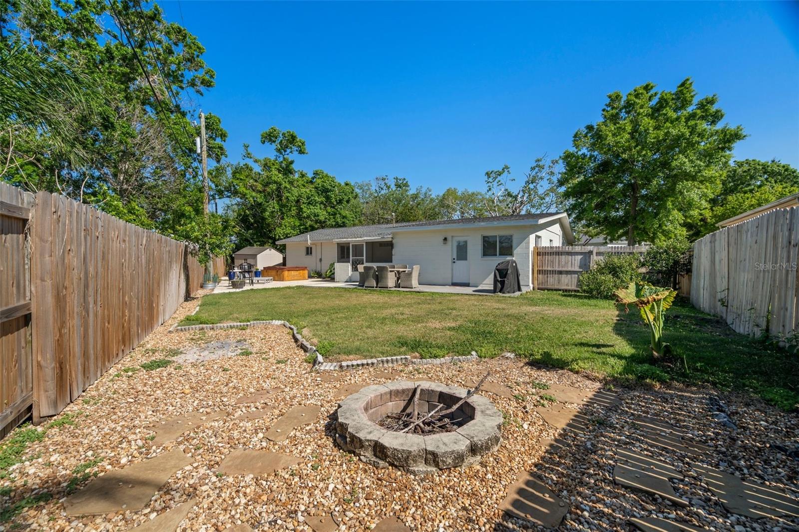 347 PATICA RD NE, ST PETERSBURG, FL, 33702