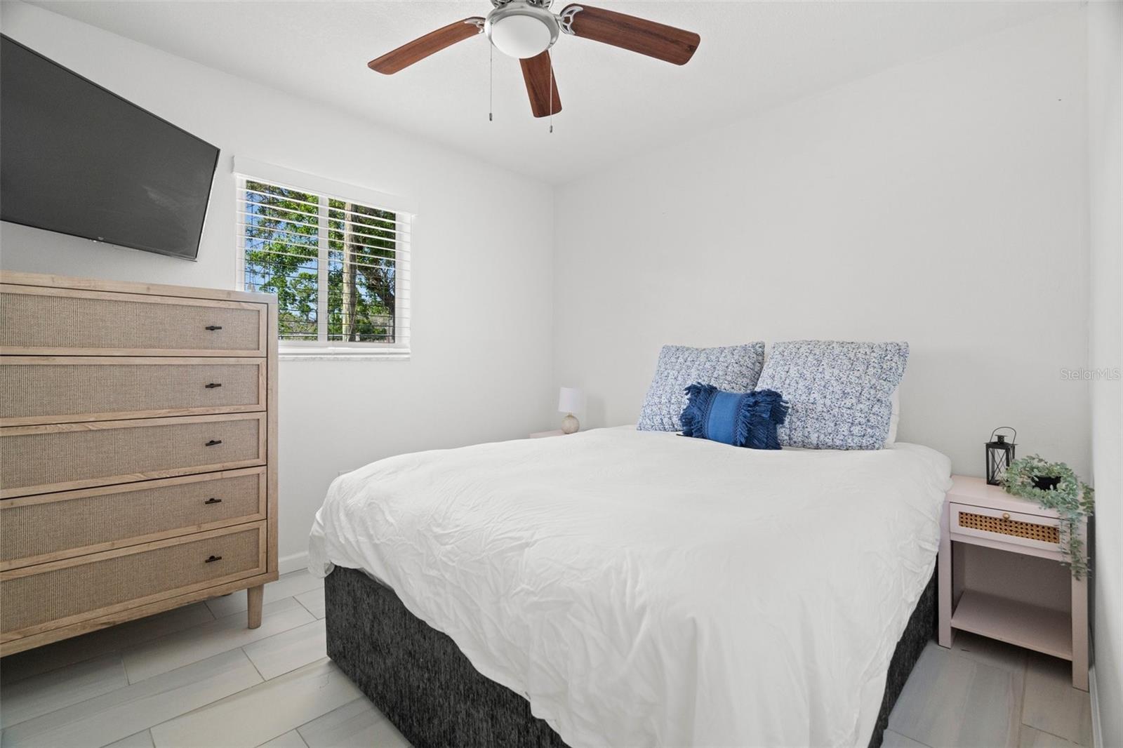 347 PATICA RD NE, ST PETERSBURG, FL, 33702