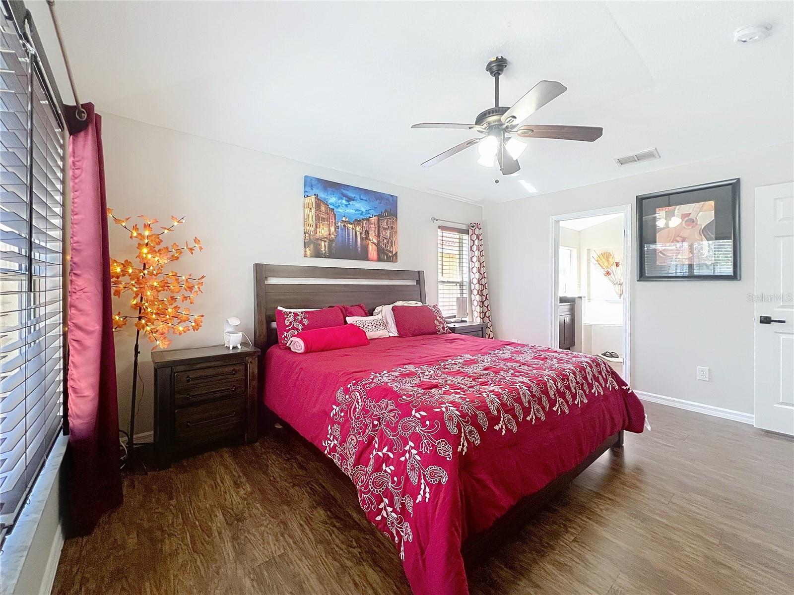 1102 SOLANA CIR, DAVENPORT, FL, 33897