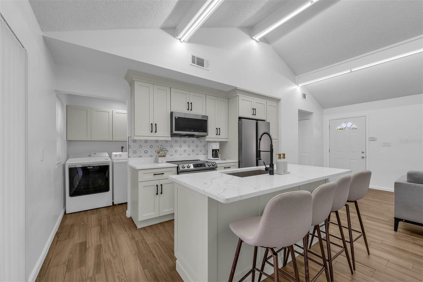 4066 VANET CT, ORLANDO, FL, 32822