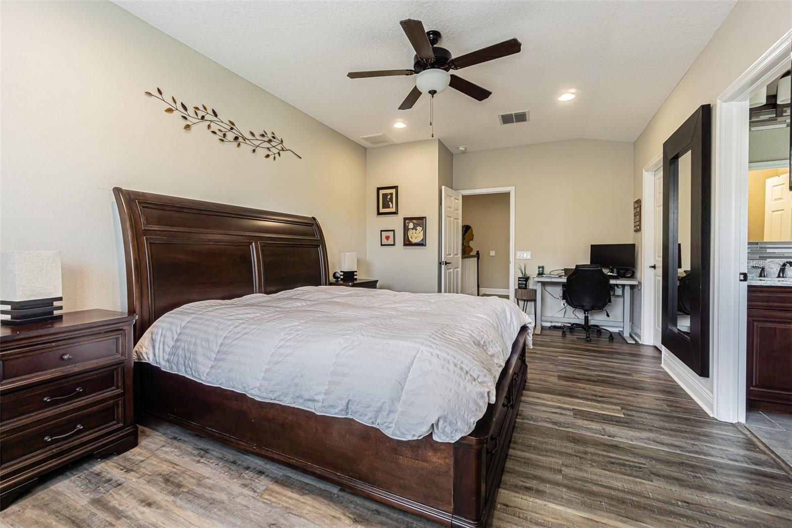 1948 MILKWEED TRCE, LUTZ, FL, 33558