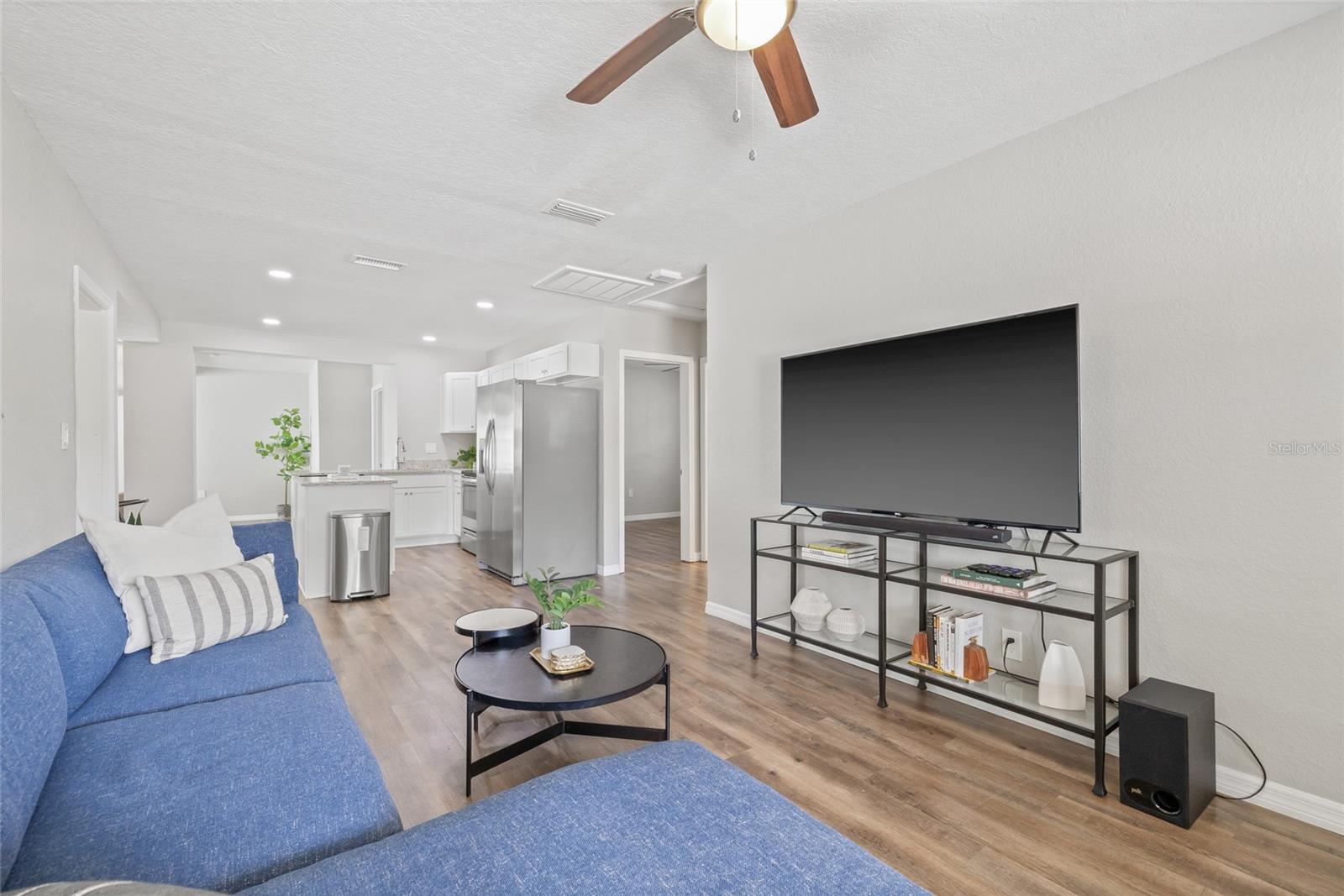 3222 W DOUGLAS ST, TAMPA, FL, 33607