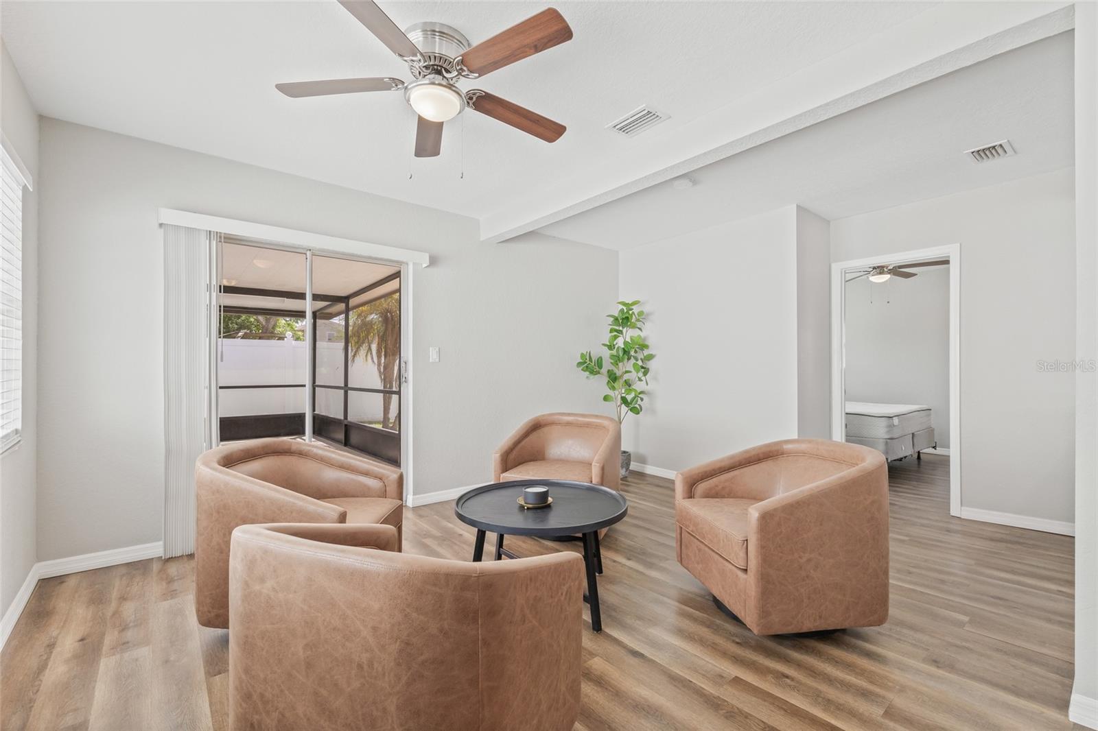 3222 W DOUGLAS ST, TAMPA, FL, 33607