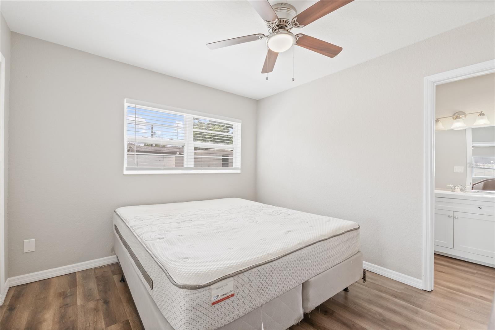 3222 W DOUGLAS ST, TAMPA, FL, 33607