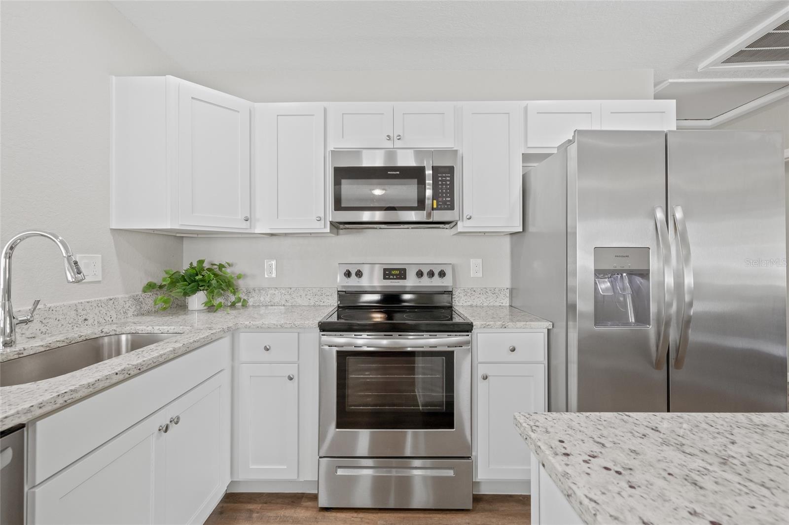 3222 W DOUGLAS ST, TAMPA, FL, 33607