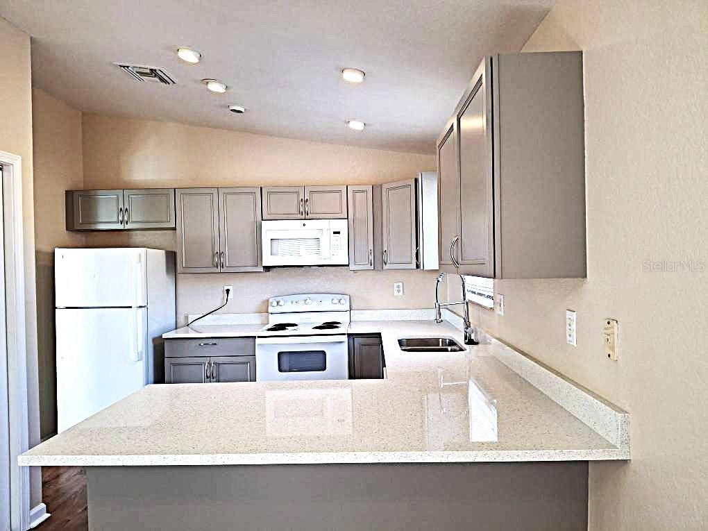 5560 61ST ST N, ST PETERSBURG, FL, 33709