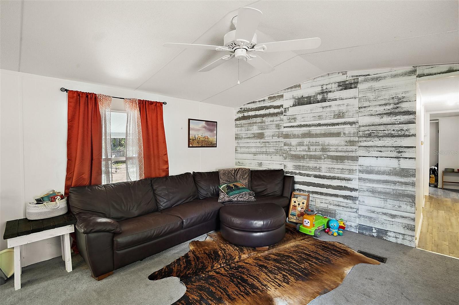 13716 KANSAS AVE, ASTATULA, FL, 34705