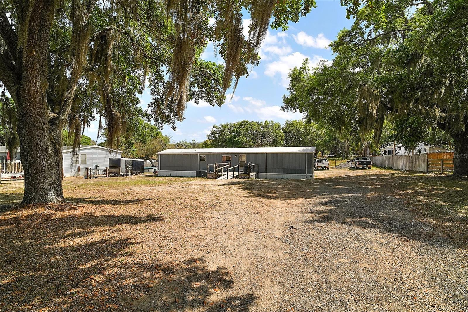 13716 KANSAS AVE, ASTATULA, FL, 34705