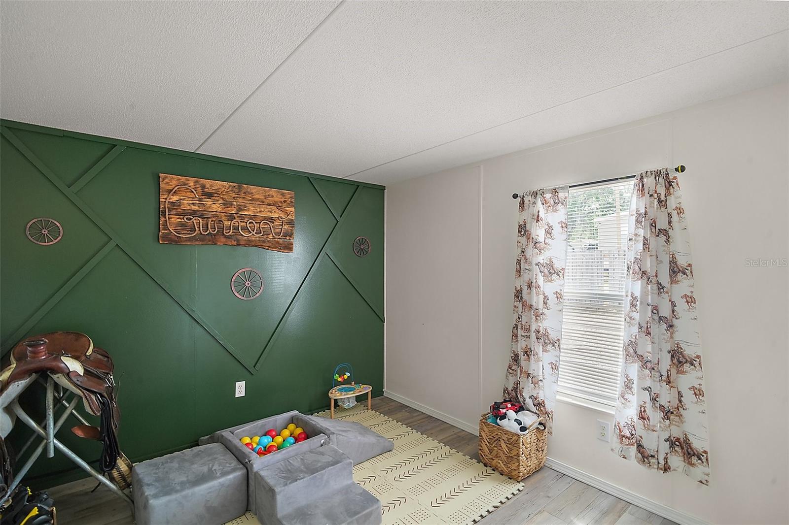 13716 KANSAS AVE, ASTATULA, FL, 34705