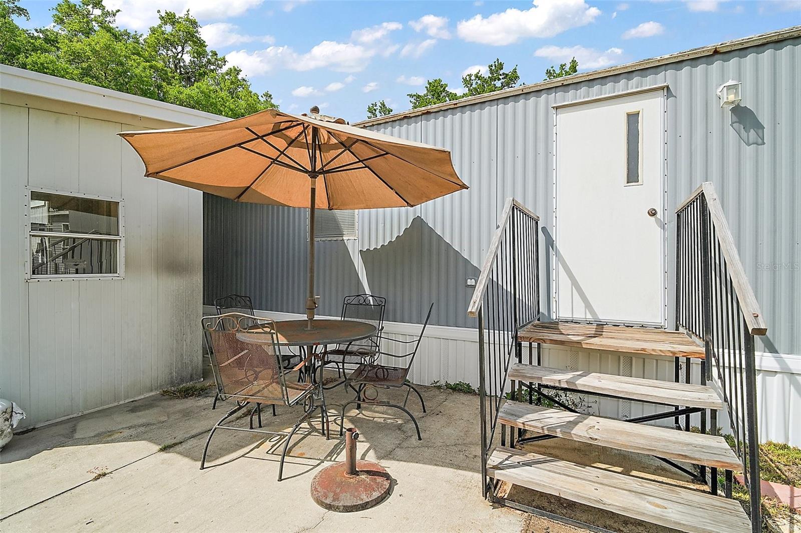 13716 KANSAS AVE, ASTATULA, FL, 34705