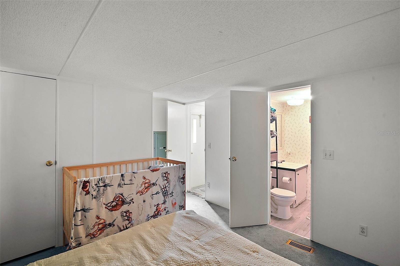 13716 KANSAS AVE, ASTATULA, FL, 34705