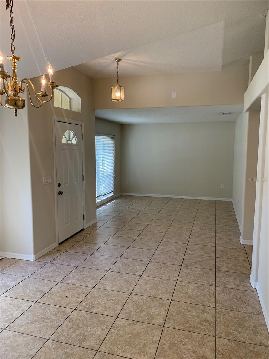 2116 THE OAKS BLVD, KISSIMMEE, FL, 34746