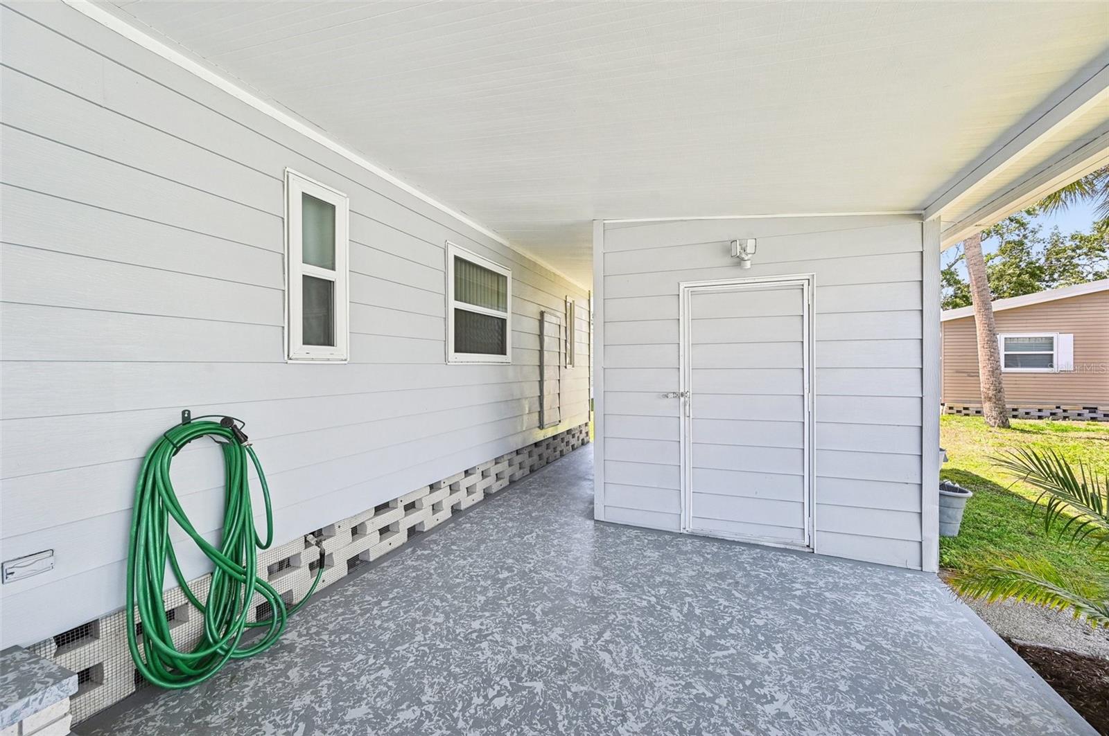 8534 IMPERIAL CIR, PALMETTO, FL, 34221