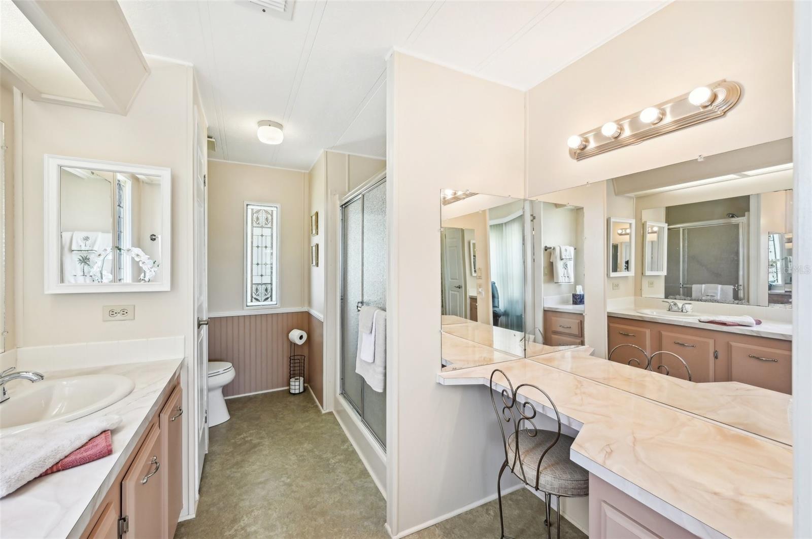 8534 IMPERIAL CIR, PALMETTO, FL, 34221