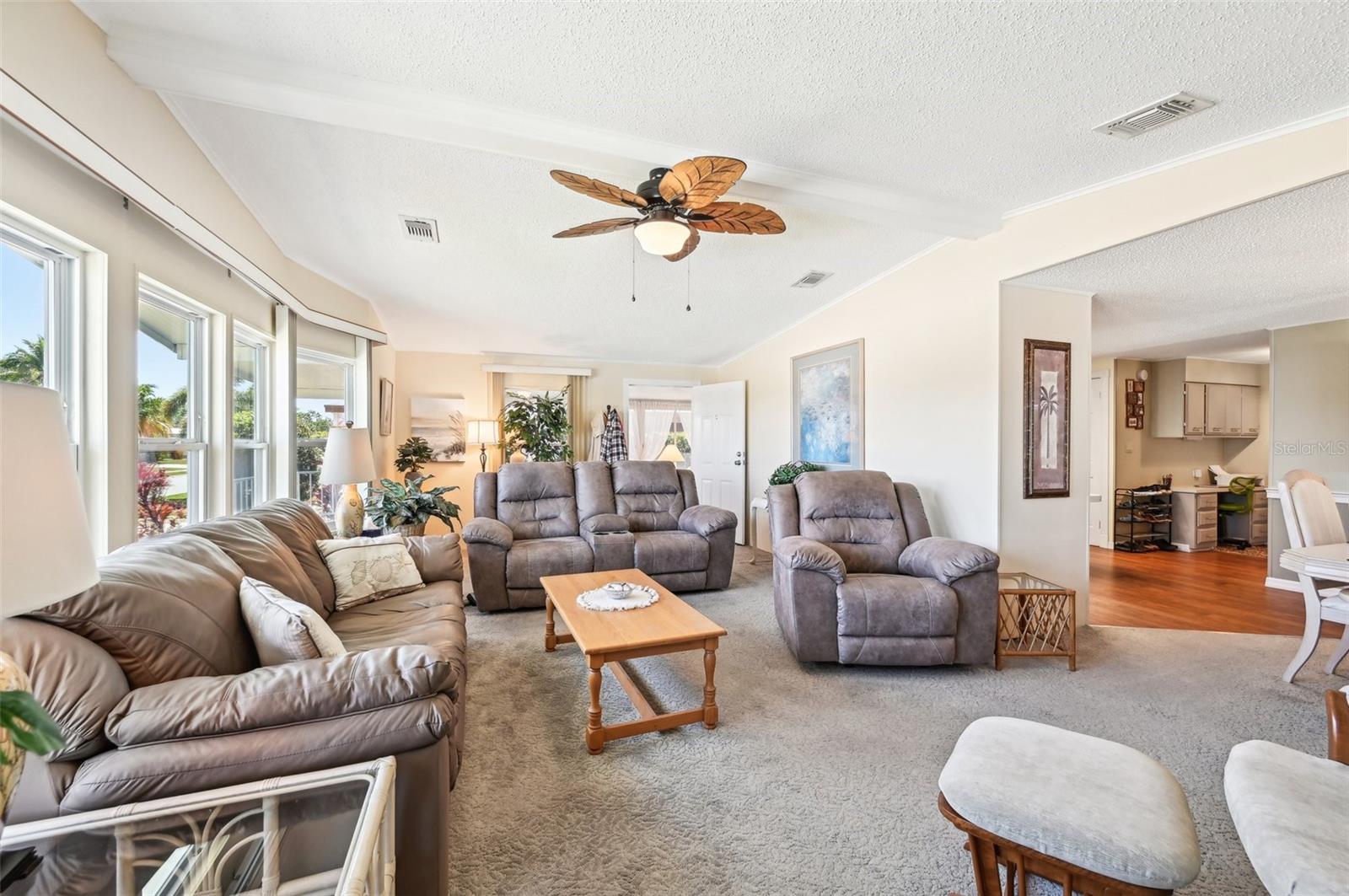 8534 IMPERIAL CIR, PALMETTO, FL, 34221