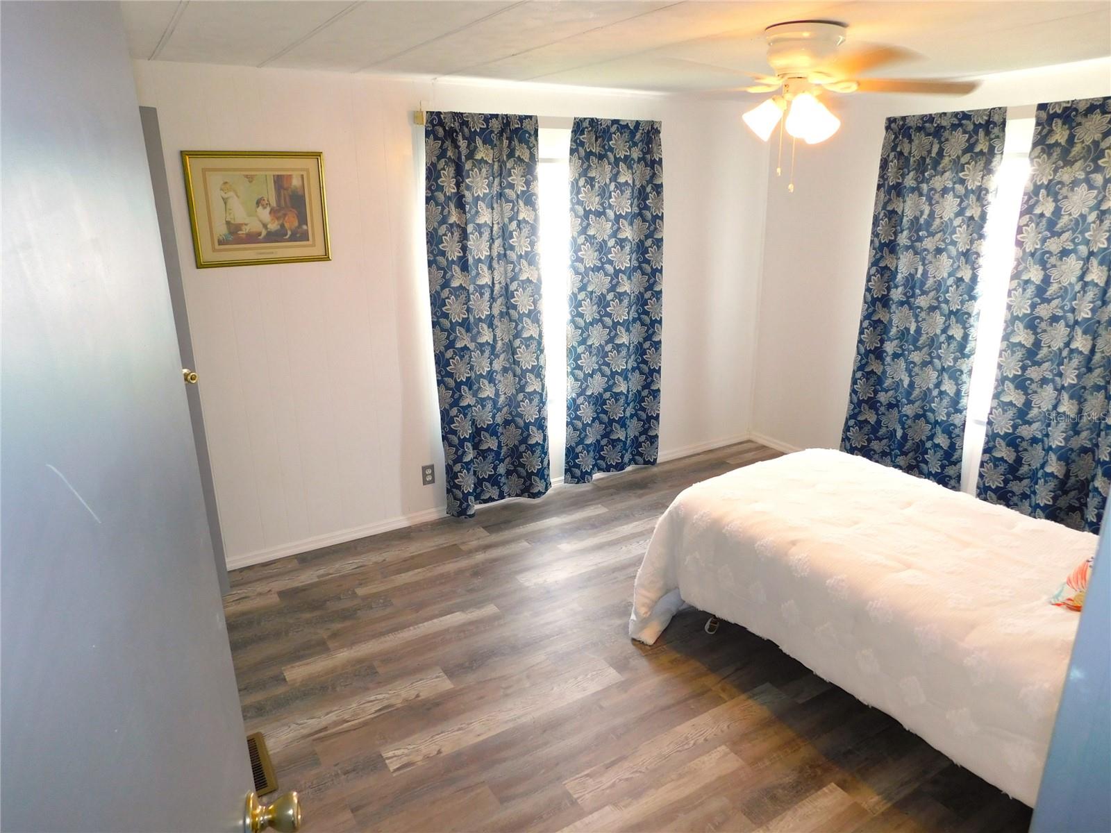 5244 BETTY ST, ZEPHYRHILLS, FL, 33542