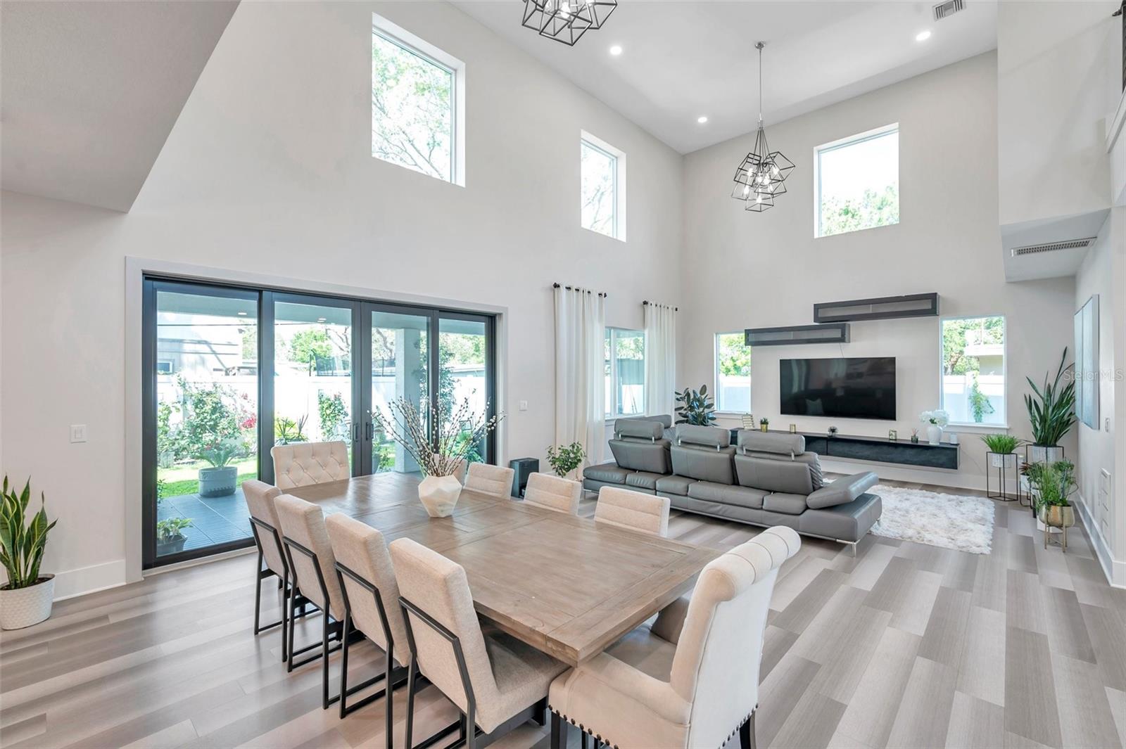 2140 CATALINA DR, CLEARWATER, FL, 33764