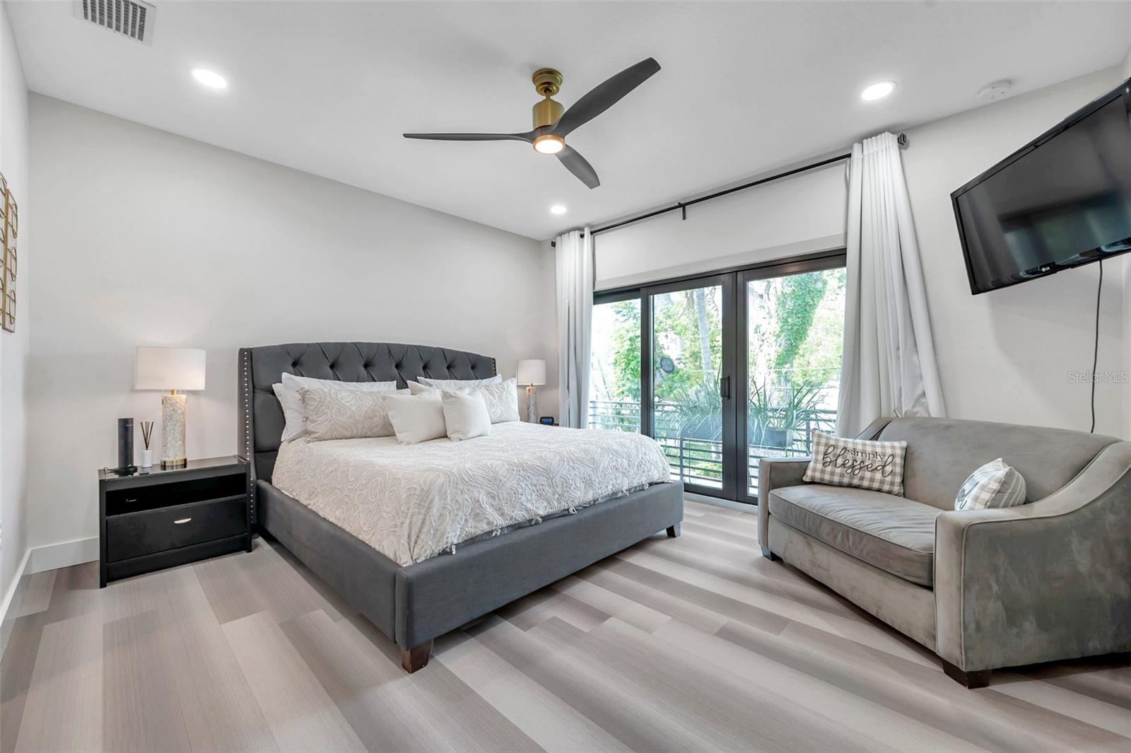 2140 CATALINA DR, CLEARWATER, FL, 33764