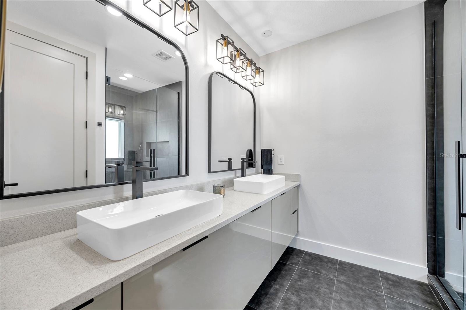 2140 CATALINA DR, CLEARWATER, FL, 33764