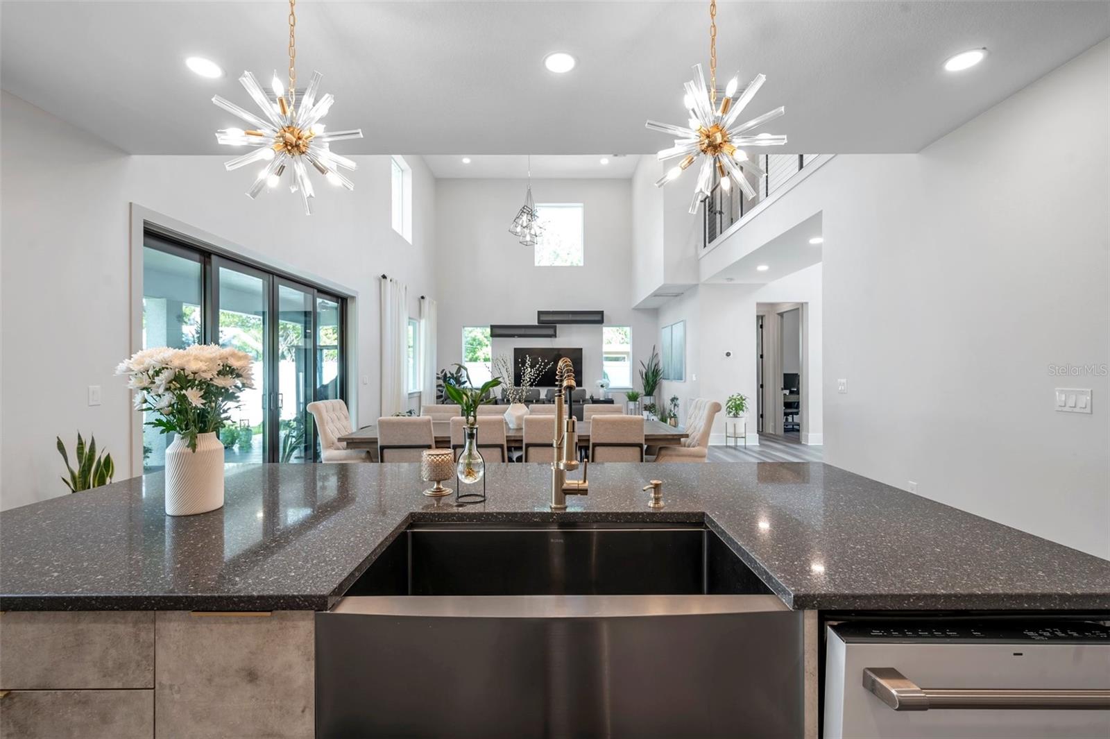 2140 CATALINA DR, CLEARWATER, FL, 33764