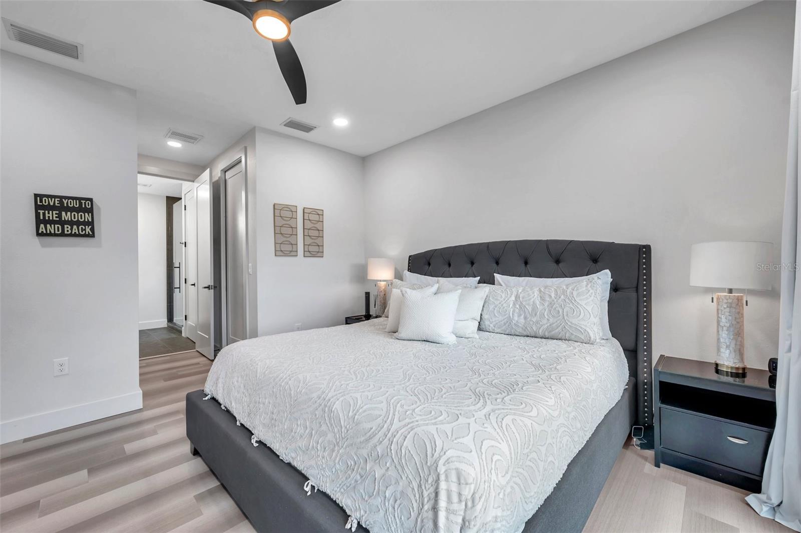 2140 CATALINA DR, CLEARWATER, FL, 33764