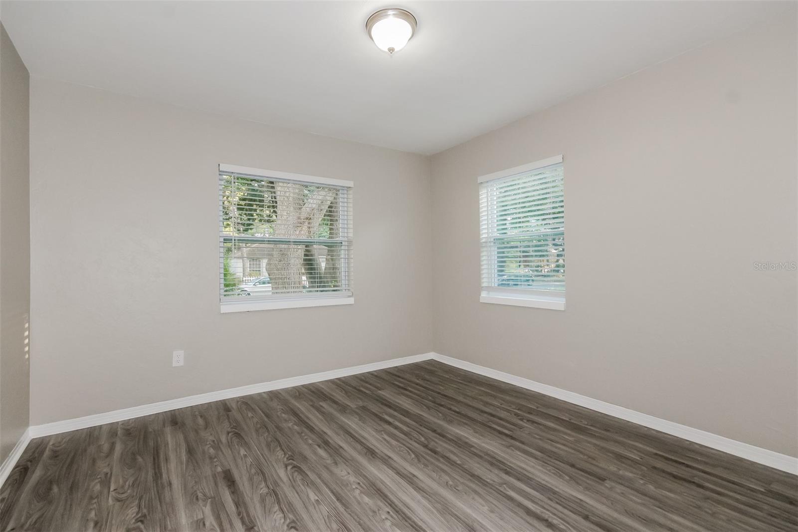 295 52ND ST S, ST PETERSBURG, FL, 33707