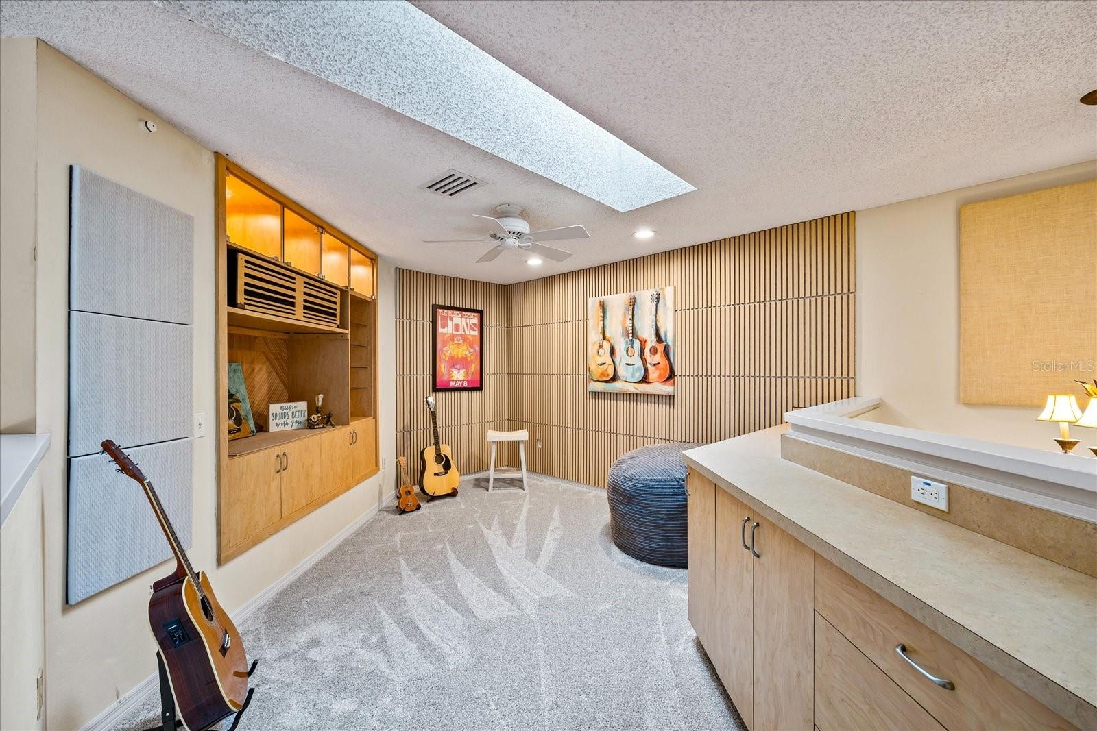 400 WESTBOROUGH LN, SAFETY HARBOR, FL, 34695