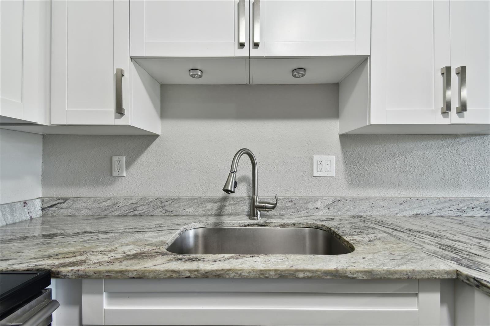 2500 HARN BLVD #B11, CLEARWATER, FL, 33764