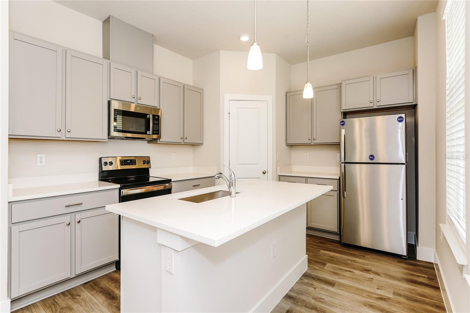 321 S PINE ST, DELAND, FL, 32724