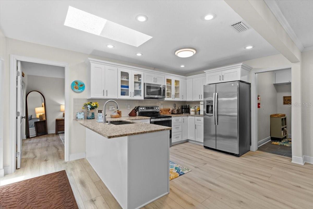 13691 HERON CIR, CLEARWATER, FL, 33762