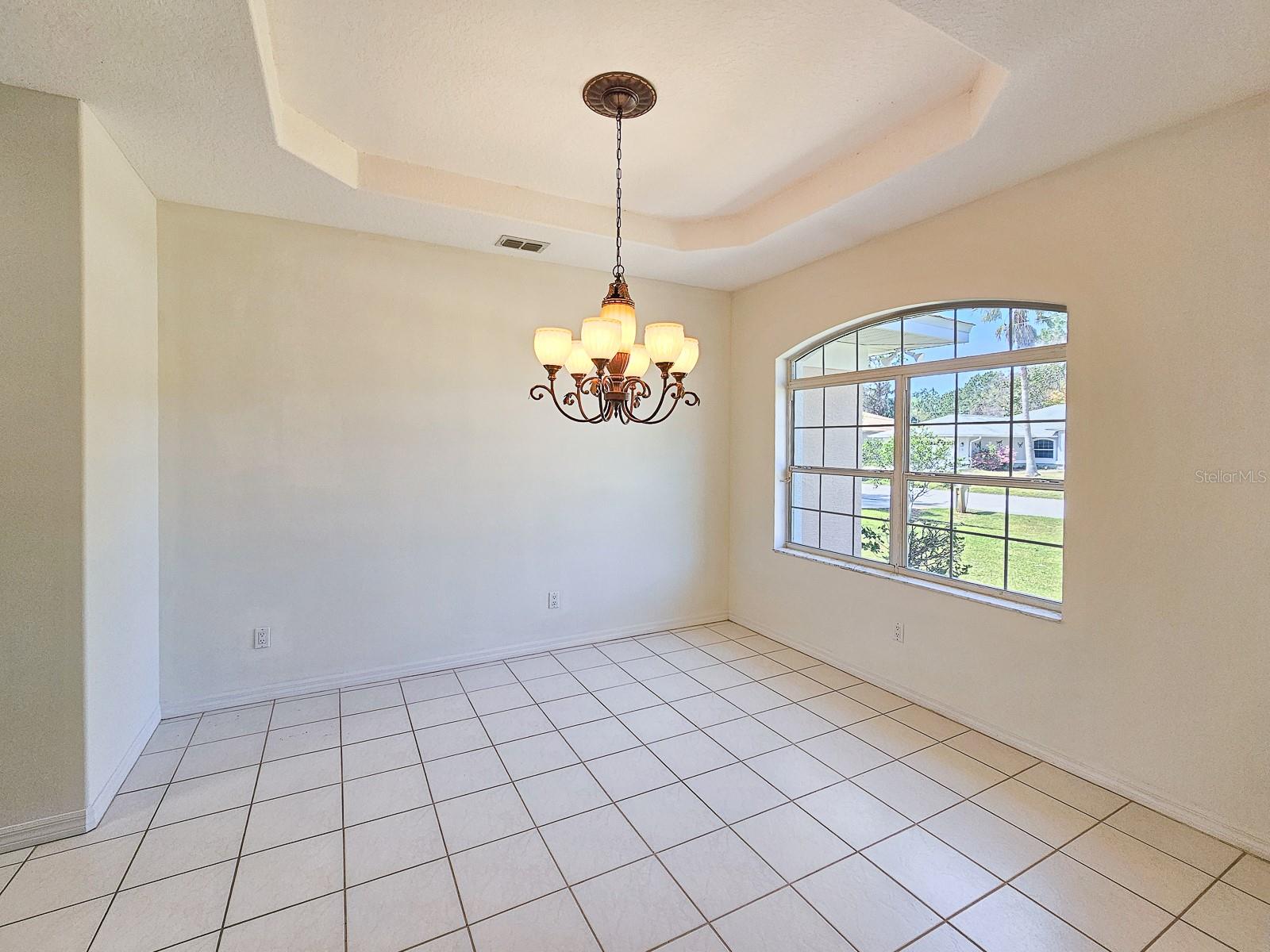 83 BURBANK DR, PALM COAST, FL, 32137