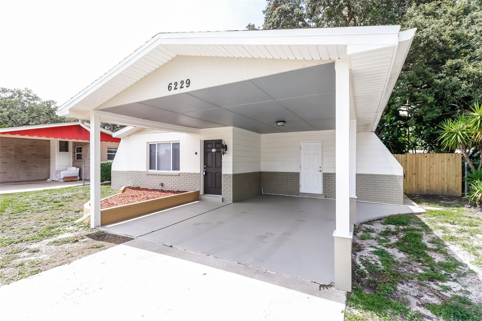 6229 50TH AVE N, ST PETERSBURG, FL, 33709