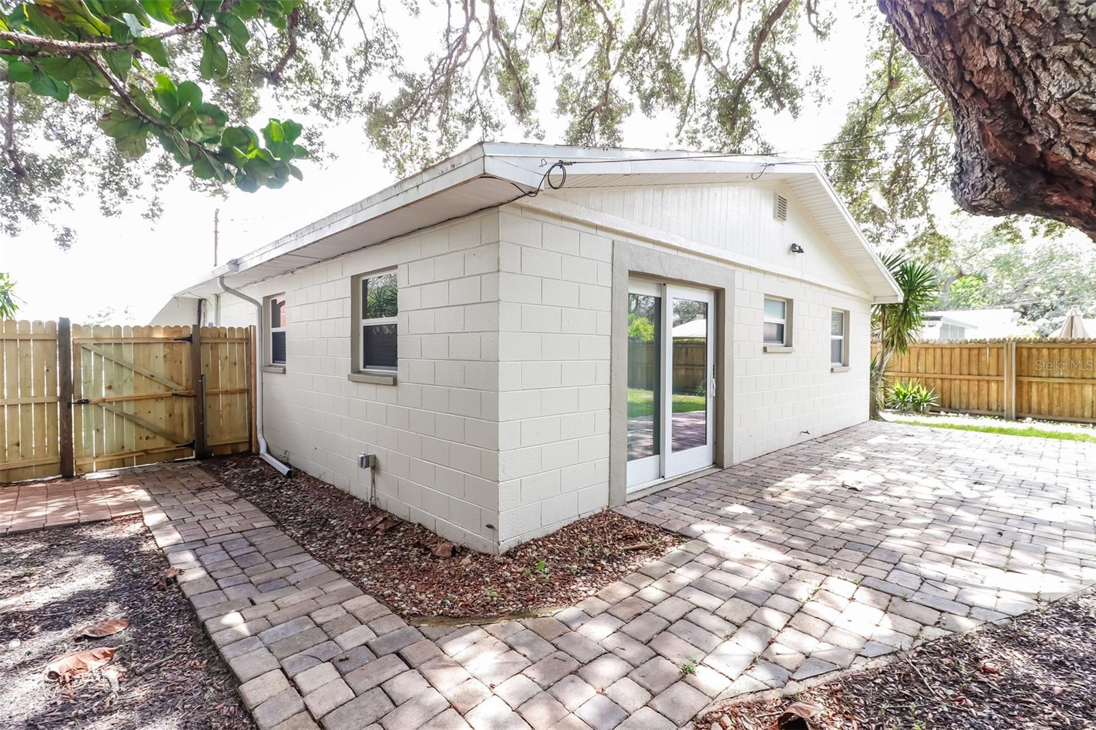 6229 50TH AVE N, ST PETERSBURG, FL, 33709