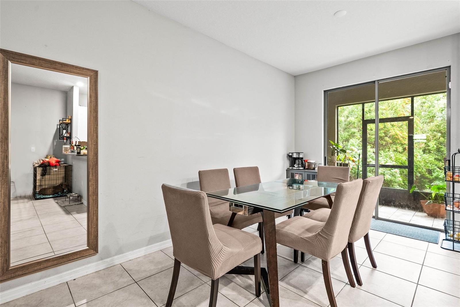 9642 PEMBROOKE PINES DR, SUN CITY CENTER, FL, 33573