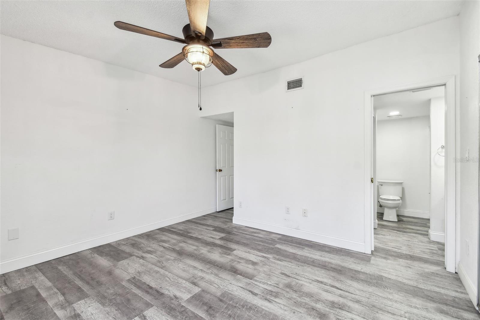 6343 92ND PL N #2102, PINELLAS PARK, FL, 33782