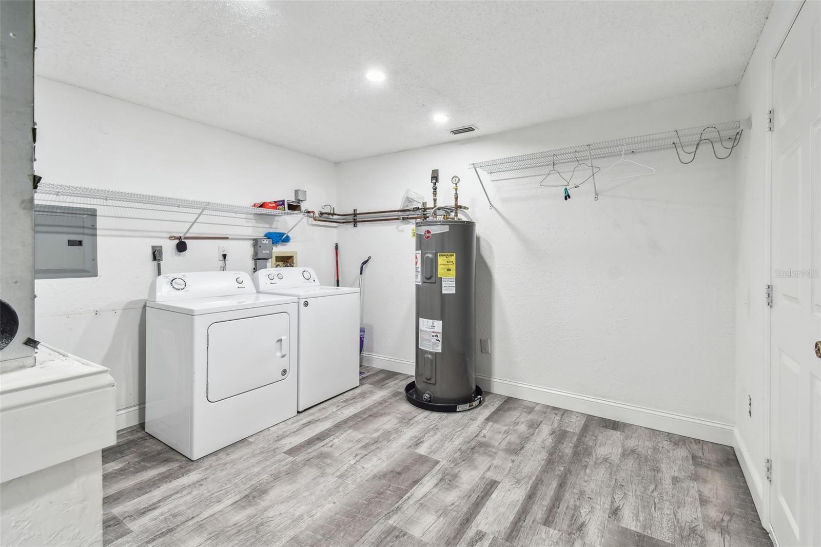 6343 92ND PL N #2102, PINELLAS PARK, FL, 33782