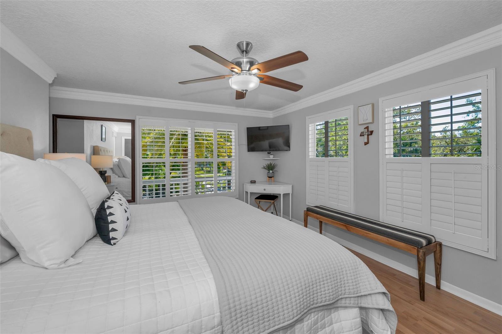 610 SHORE DR E, OLDSMAR, FL, 34677
