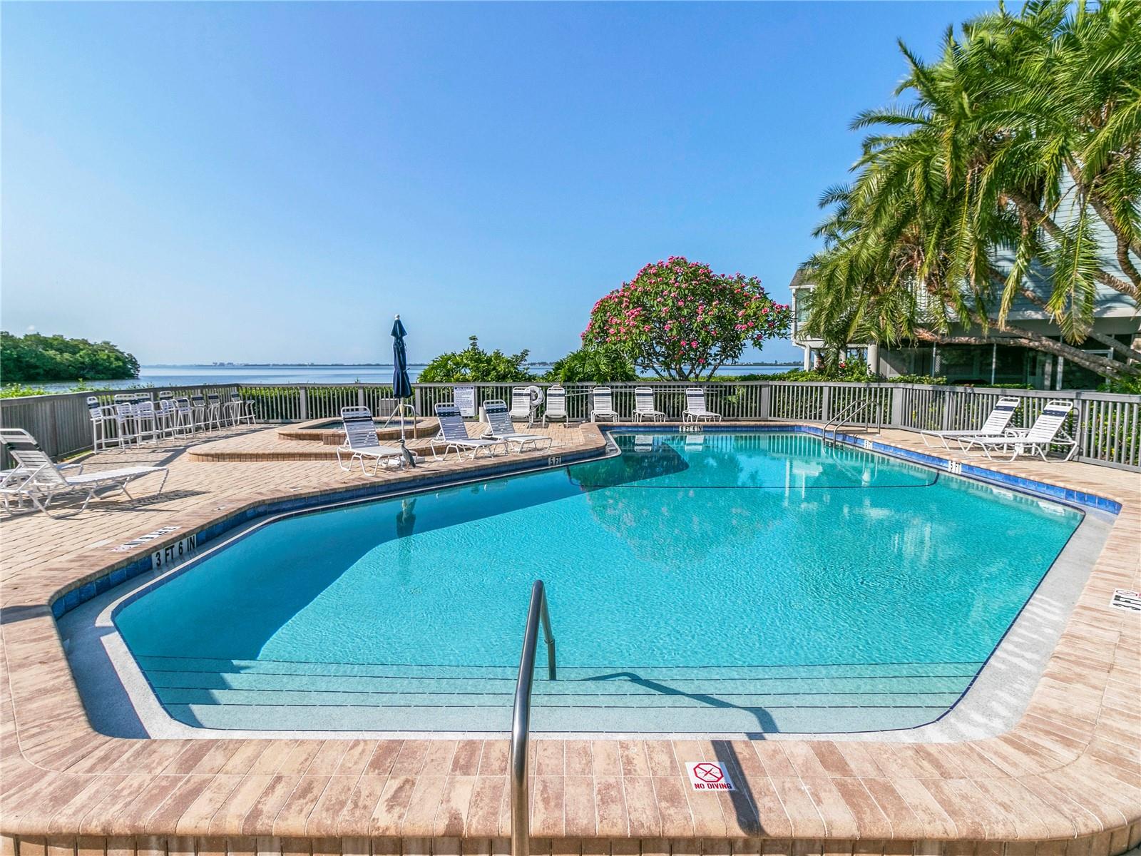 71 TIDY ISLAND BLVD, BRADENTON, FL, 34210