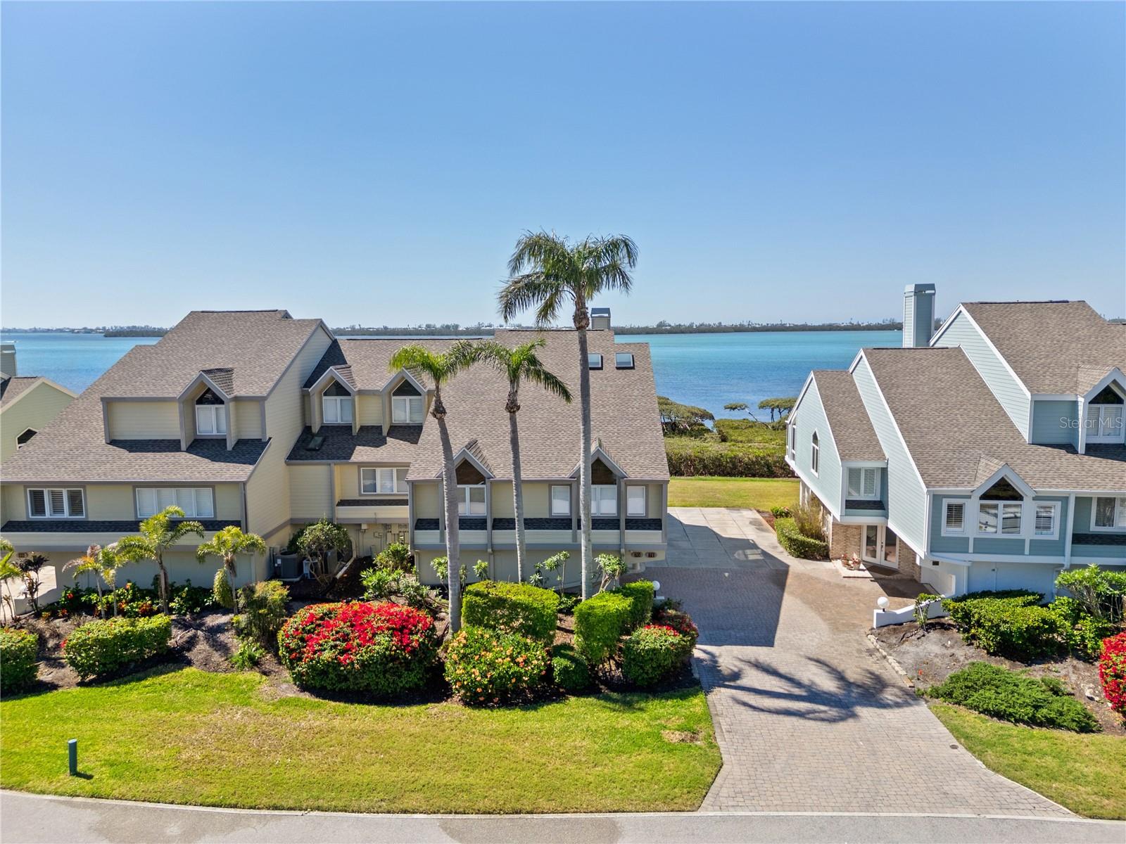 71 TIDY ISLAND BLVD, BRADENTON, FL, 34210