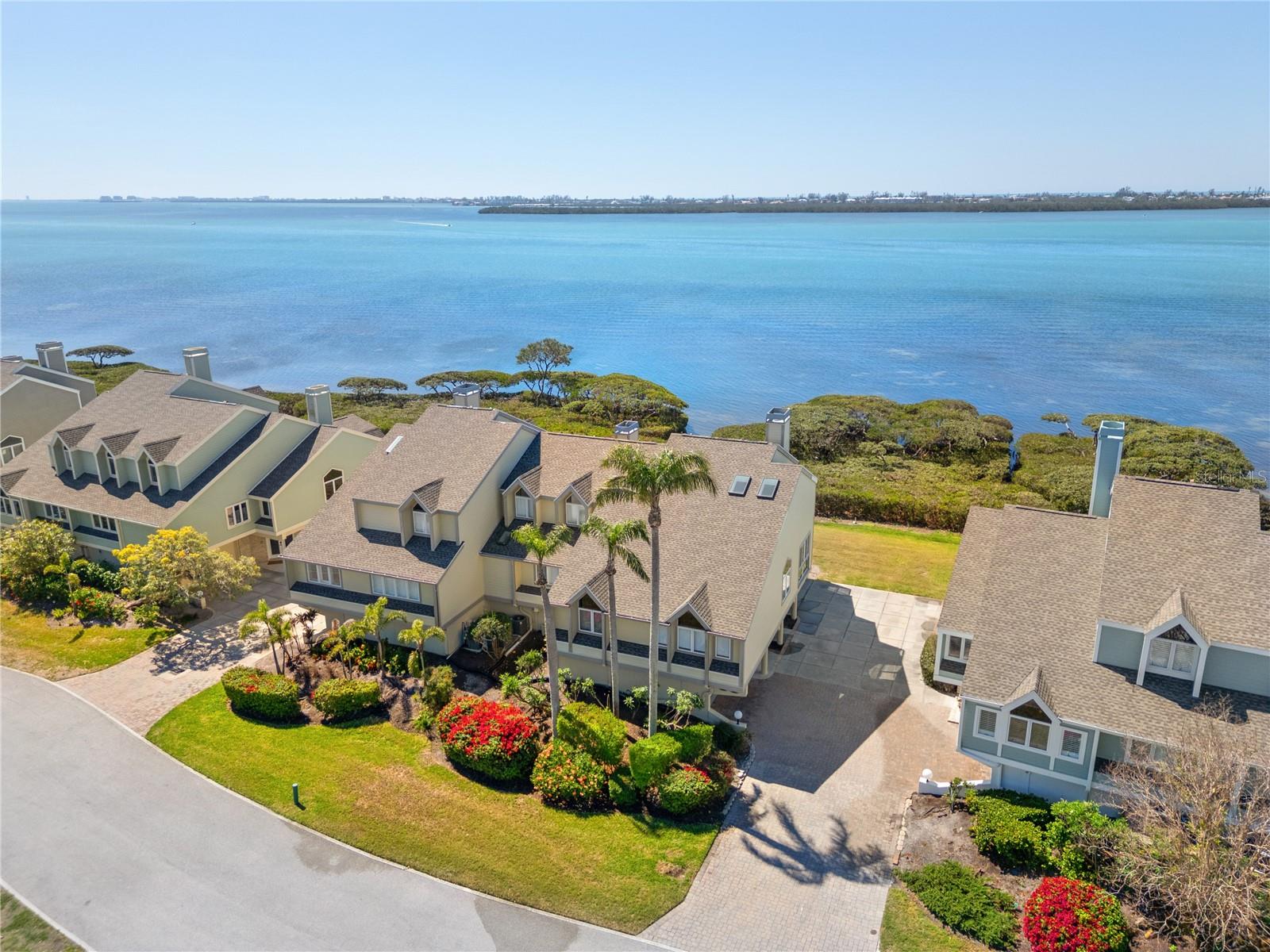 71 TIDY ISLAND BLVD, BRADENTON, FL, 34210