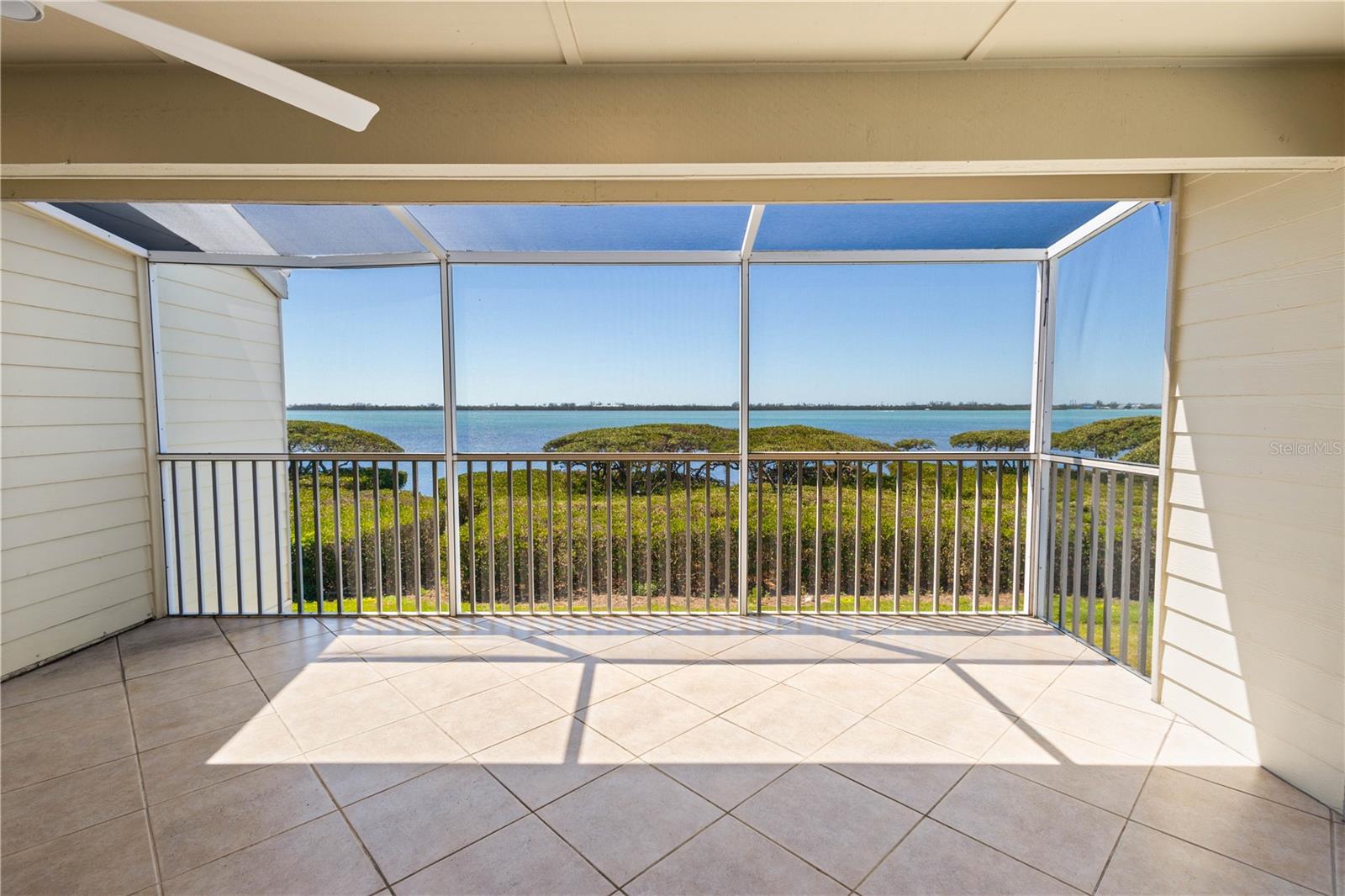 71 TIDY ISLAND BLVD, BRADENTON, FL, 34210